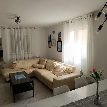 Grey Apartment *
